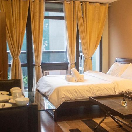 Gramercy Residences Manila Exterior photo